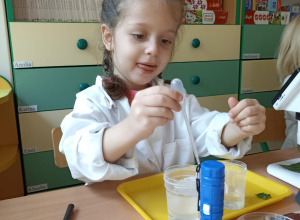 Czarodzieje i warsztaty Mali Einsteini